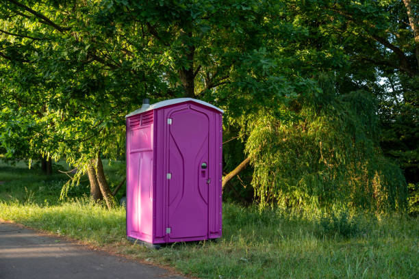 Portable Toilet Options We Offer in Alexander City, AL