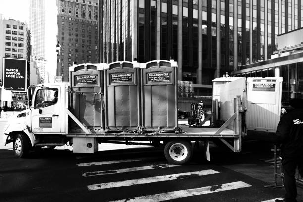 Best Portable toilet rental cost  in Exander City, AL